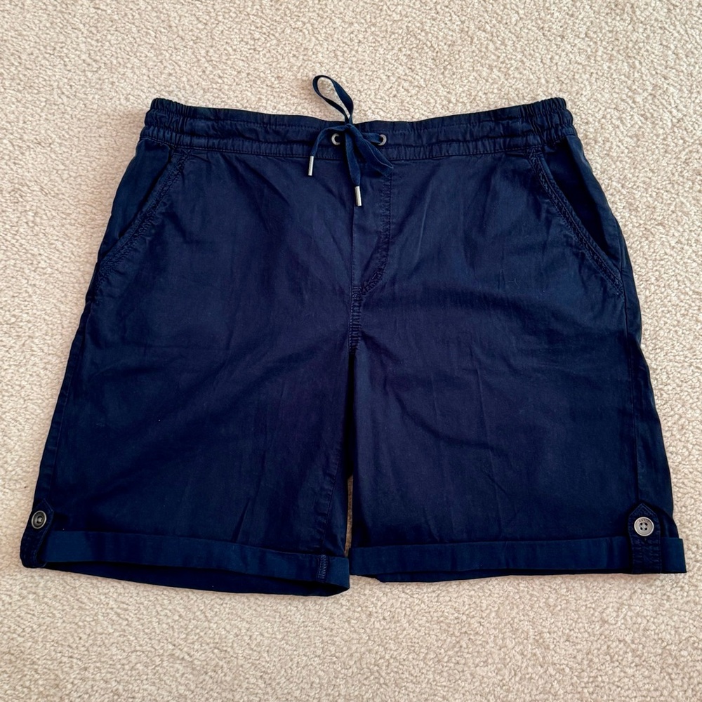 NWT $89 Orvis Outdoor Durable Utility Lightweight Cotton Blend Shorts Medium